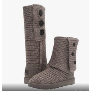UGG Gray Knit Winter Boots